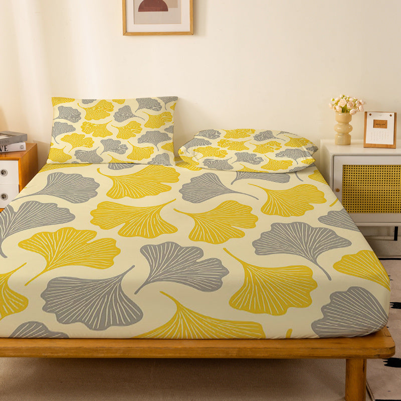 1pc Yellow Gray Ginkgo Leaf Geometric Pattern Fitted Sheet, Single Deep Pocket Fitted Sheet, No Pillowcase, Soft Washable Fabric, Light Beige-Friendly Comfort, 360° Full Wrap Anti-Slip Mattress Protector, Suitable for Bedroom, Double Extra Large