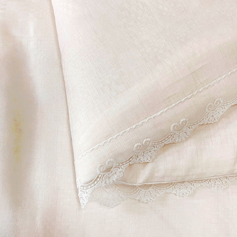 New Quilt - Soft, Skin-Friendly, Luxurious, and Easy to Store