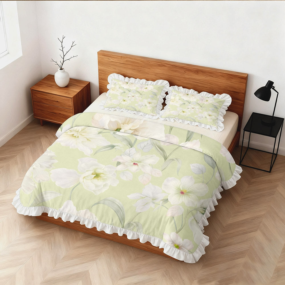 A Set of Light Green Duvet Cover with Floral Patterns And Ruffled Edges, Available in Multiple Sizes, Soft And Skin-Friendly, Machine Washable, Suitable for Bedrooms, Guest Rooms, Dormitories