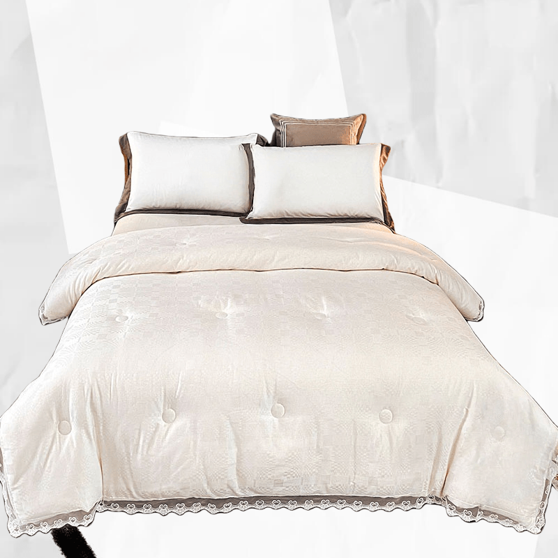 New Quilt - Soft, Skin-Friendly, Luxurious, and Easy to Store