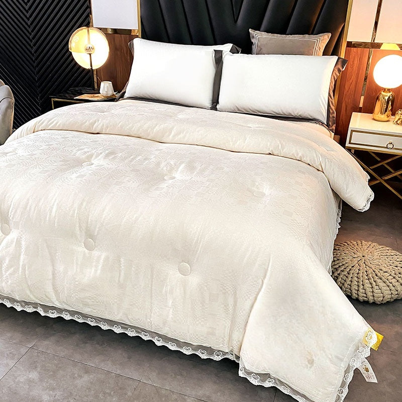 New Quilt - Soft, Skin-Friendly, Luxurious, and Easy to Store