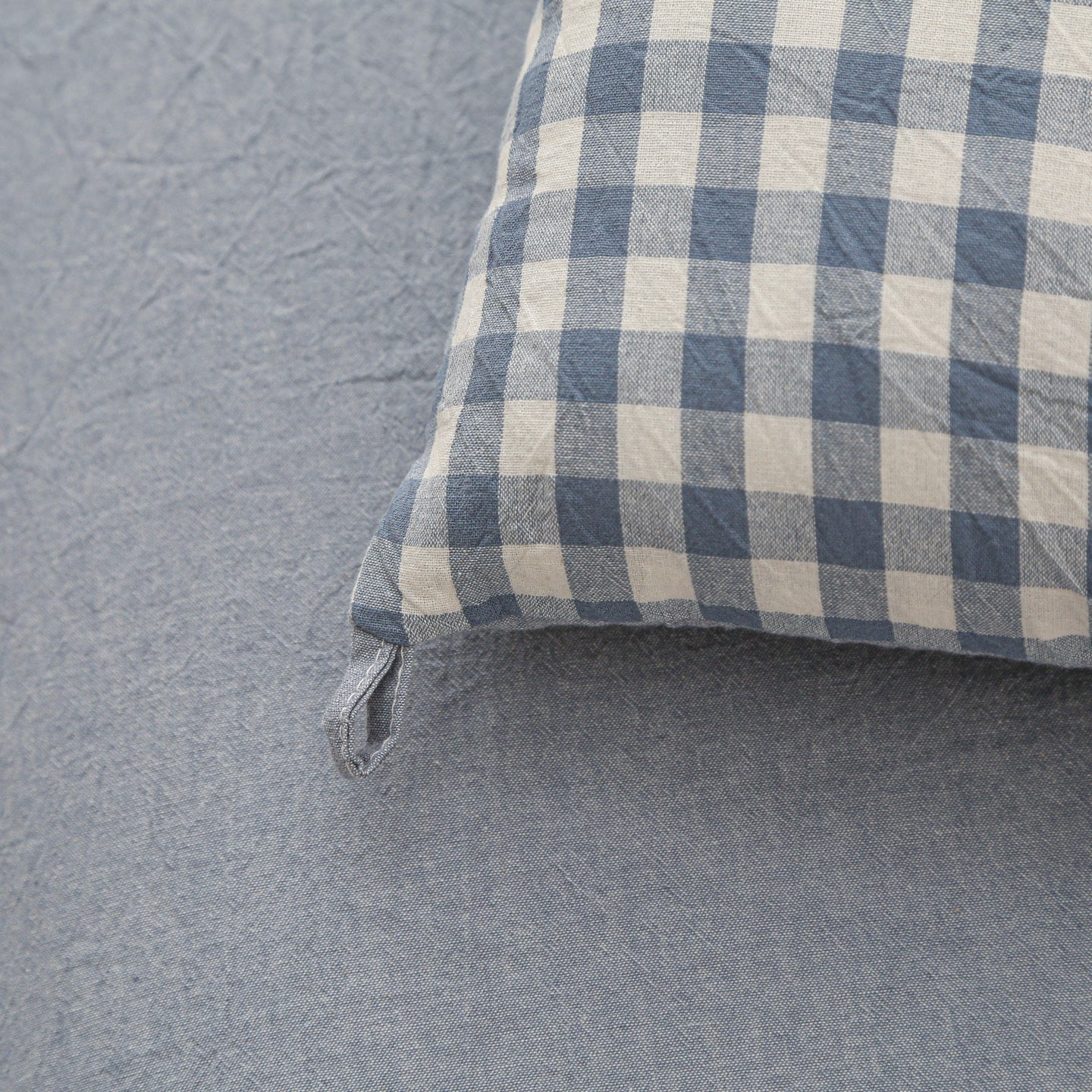 New Quilt, Ultra-Soft, Cozy, with a Thick And Comfortable Texture, Foldable