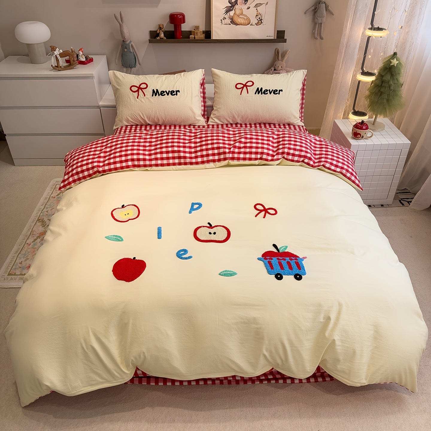 4pcs Cute Anime Cartoon Embroidered Duvet Cover Set (1 Duvet Cover + 1 Bed Sheet + 2 Pillowcases), Soft, Skin-Friendly, Breathable, Machine Washable, Suitable for Bedroom, Dorm, and Hotel Bedding Decor, All-Season Use - Four-Piece Bedding Set, Ideal